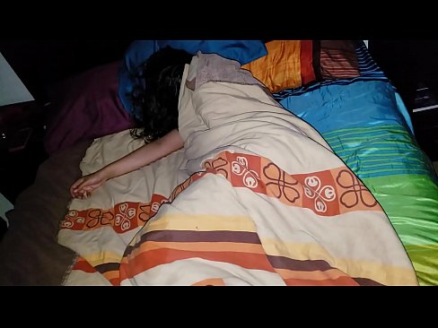 ❤️ Stepson berači svojo mlado mačeho, medtem ko ona spi. ❌ Trdi porniči na sl.sex78.ru ❤